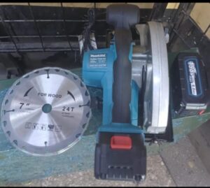 Makita 7" 198V Cordless Circular Saw